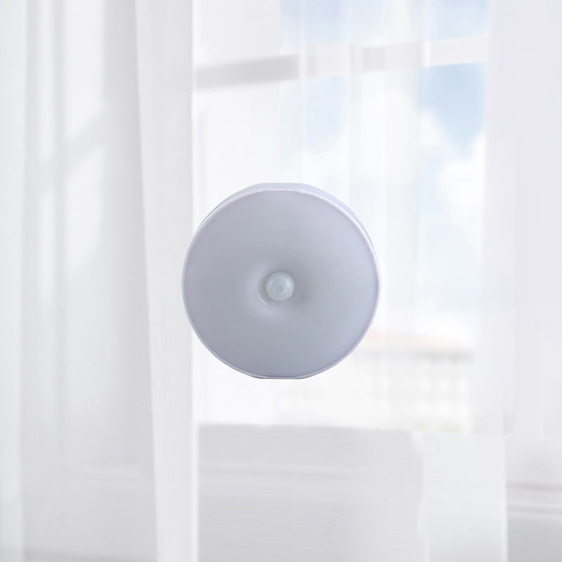 LED-älyvalo Liiketunnistimella