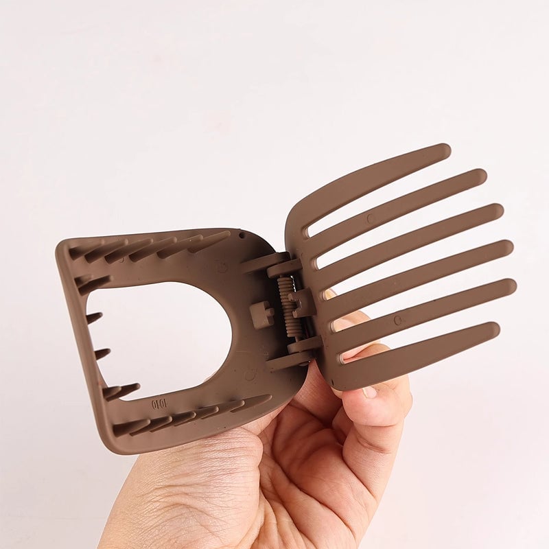 Yksinkertainen Elegantti Sorsaklipsi