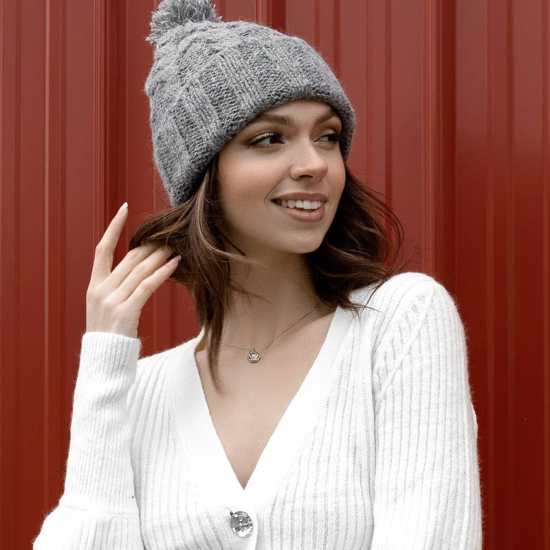 Zirkonikruunu -kaulakoru