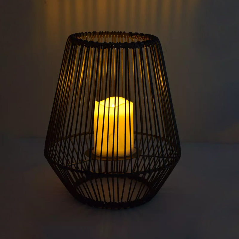 Musta lyhty kynttilänjalka