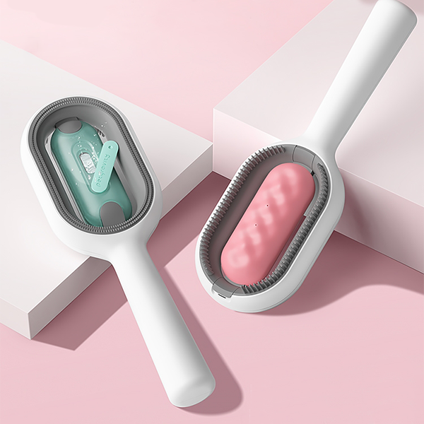 Lemmikkieläinten karvanpoistokampa vesisäiliöllä