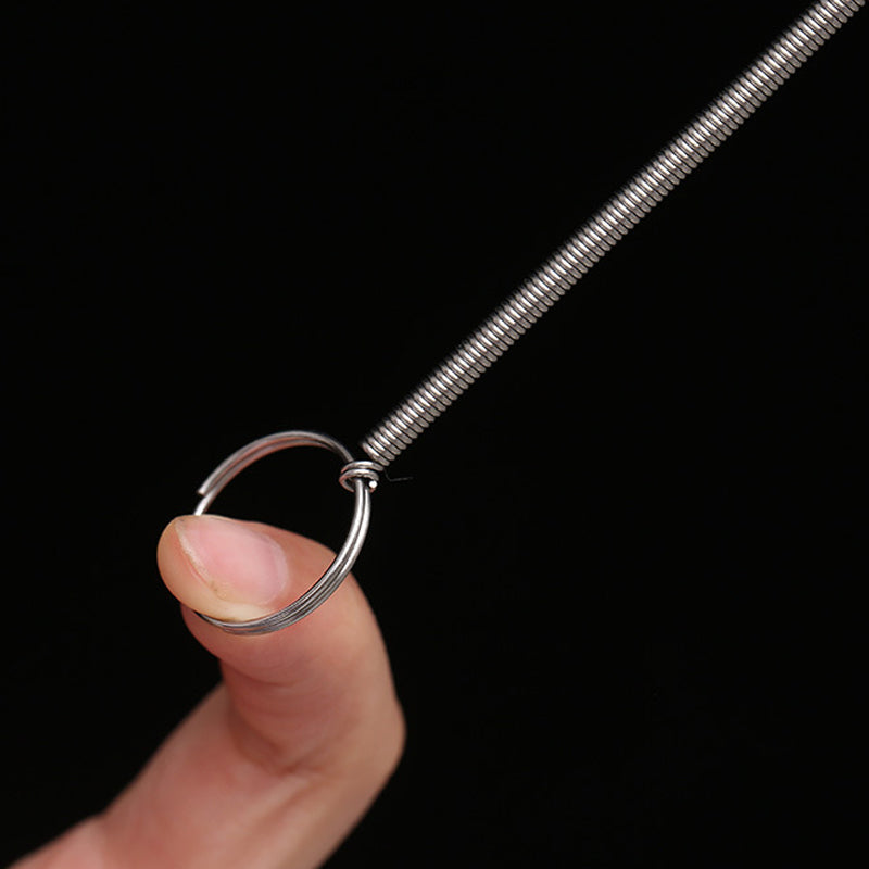 Jääkaapin kondenssivesiaukon puhdistaja