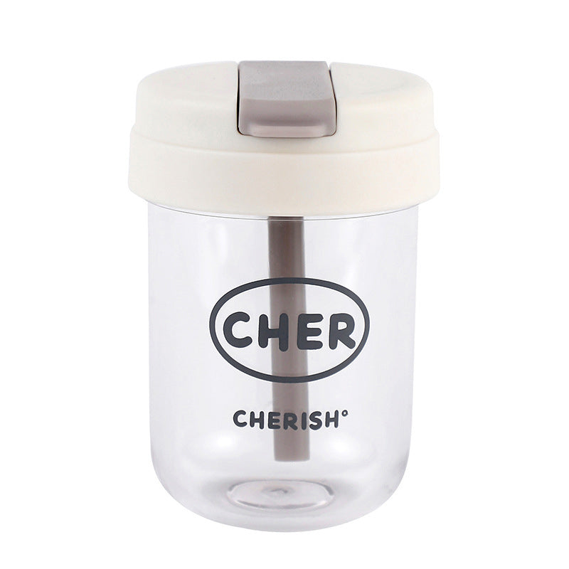 Juomakuppi pillillä