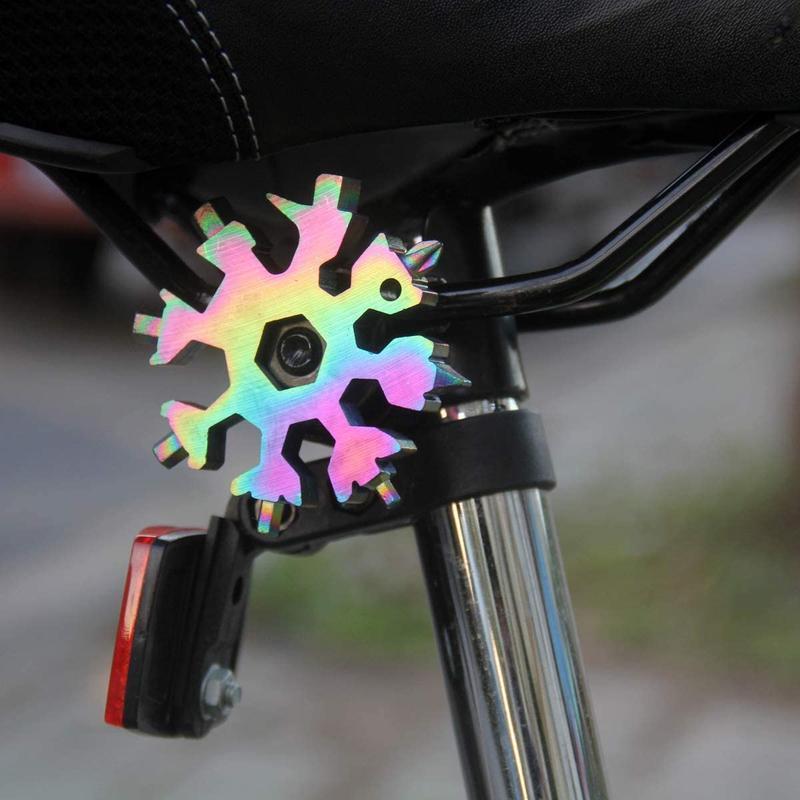 18-in-1 Lumihiutale- monitoimityökalu