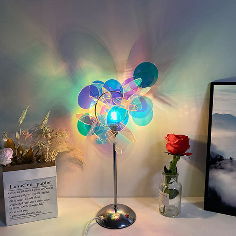 Muokattava pöytävalaisin