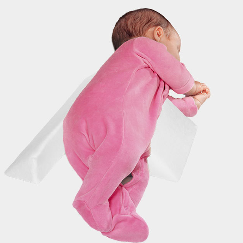 Vauvan puolen makuutyyny