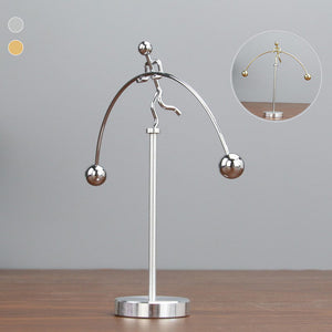 Moderni tasapaino metallikoriste