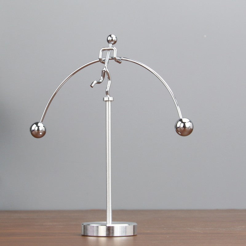 Moderni tasapaino metallikoriste