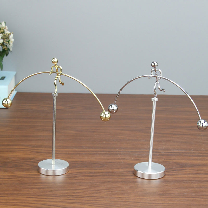 Moderni tasapaino metallikoriste