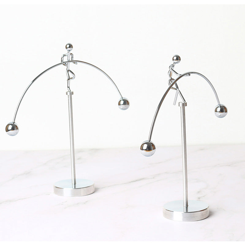 Moderni tasapaino metallikoriste