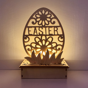 Puinen DIY-munan muotoinen koriste.