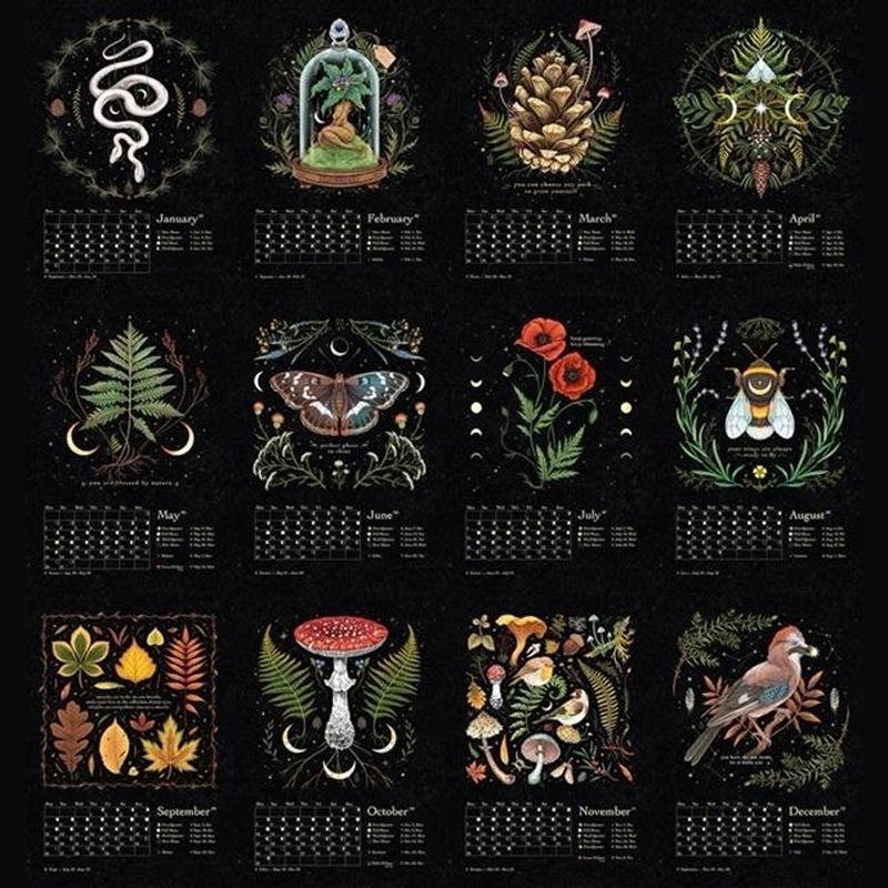 2022 kalenteri "Dark Forest Lunar Calendar"