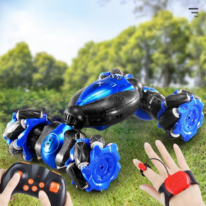 Kaksipuoleinen RC-auto, eleohjattava tai kauko-ohjattava