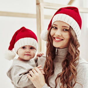 Neulottu koko perheen tonttulakki