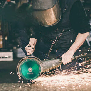 Komposiitti monikäyttöinen leikkaava sahaterä