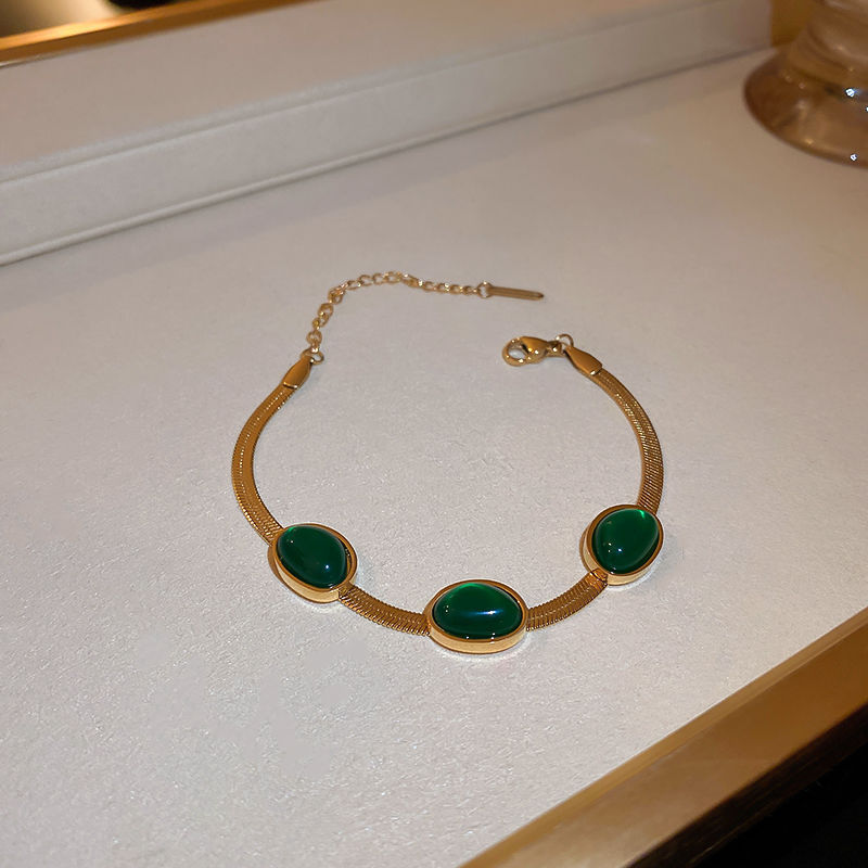 Emerald Necklace Bracelet