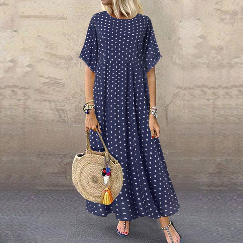 1/2-hihainen pilkullinen mekko