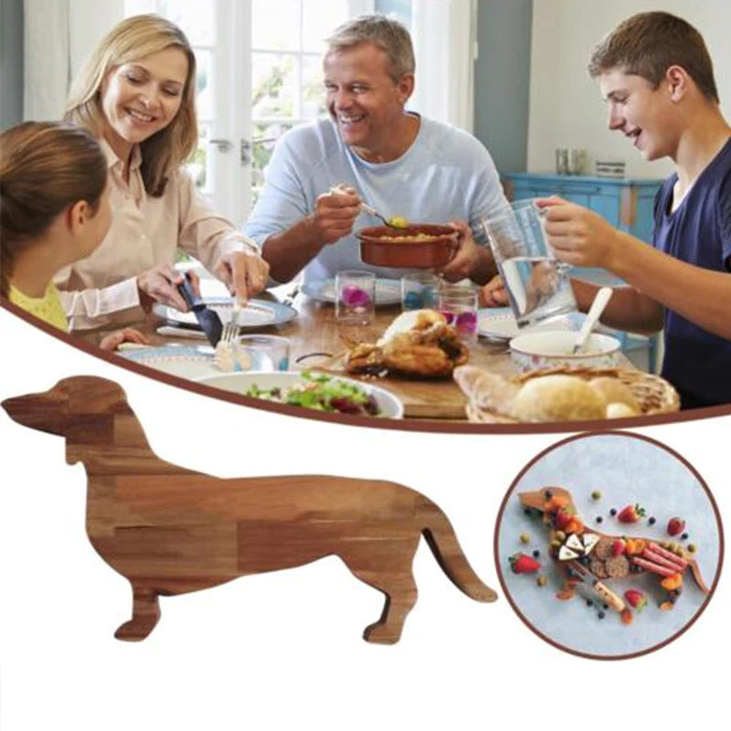 Puinen mäyräkoira aperitiivilautanen