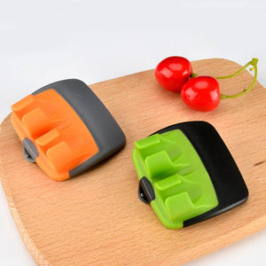 Sormimallinen kuorimaveitsi